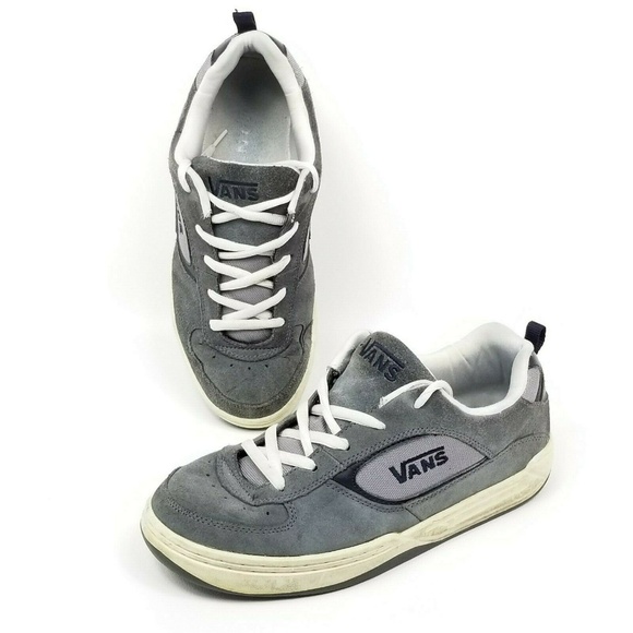 mizuno wave maverick 2 navy